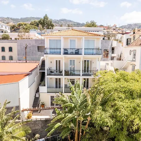 Sao Tiago Apartment *