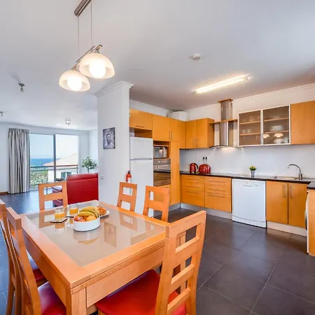 Sao Tiago Apartment *