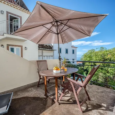 Apartment Sao Tiago